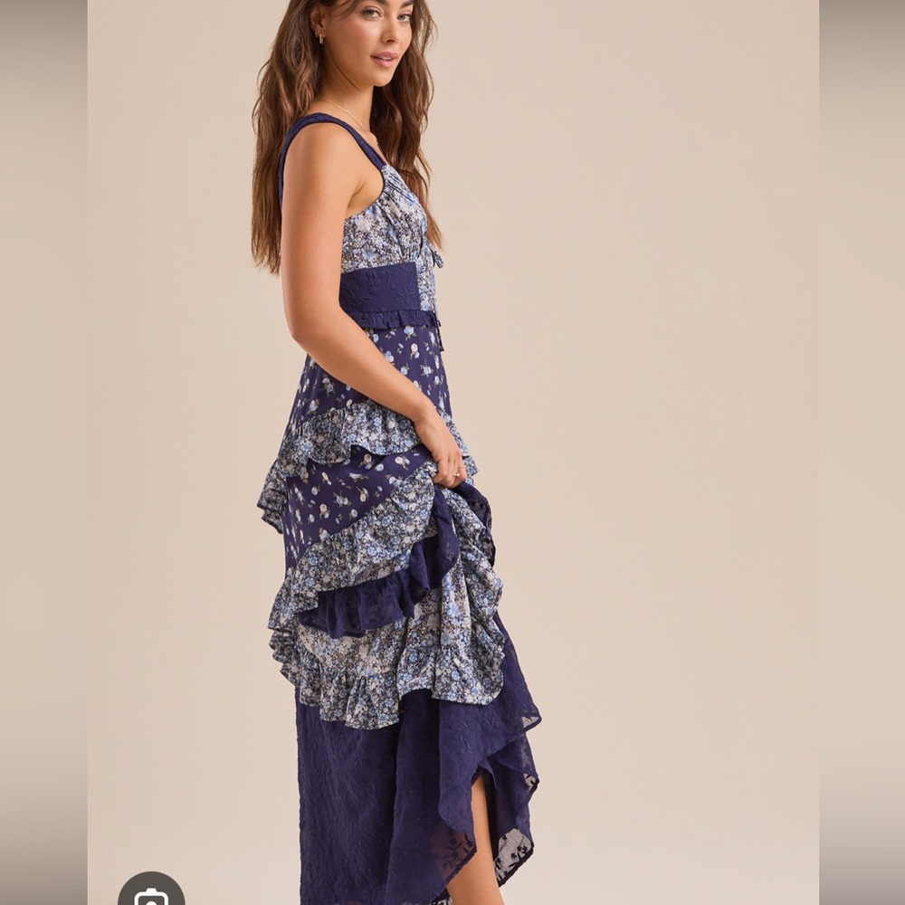 Floral Blue and White Dress - Picture 4 of 14